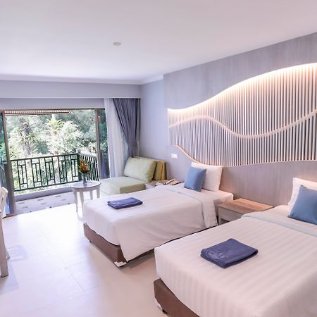 Amora Beach Resort Phuket Bang Tao Beach  Exterior photo