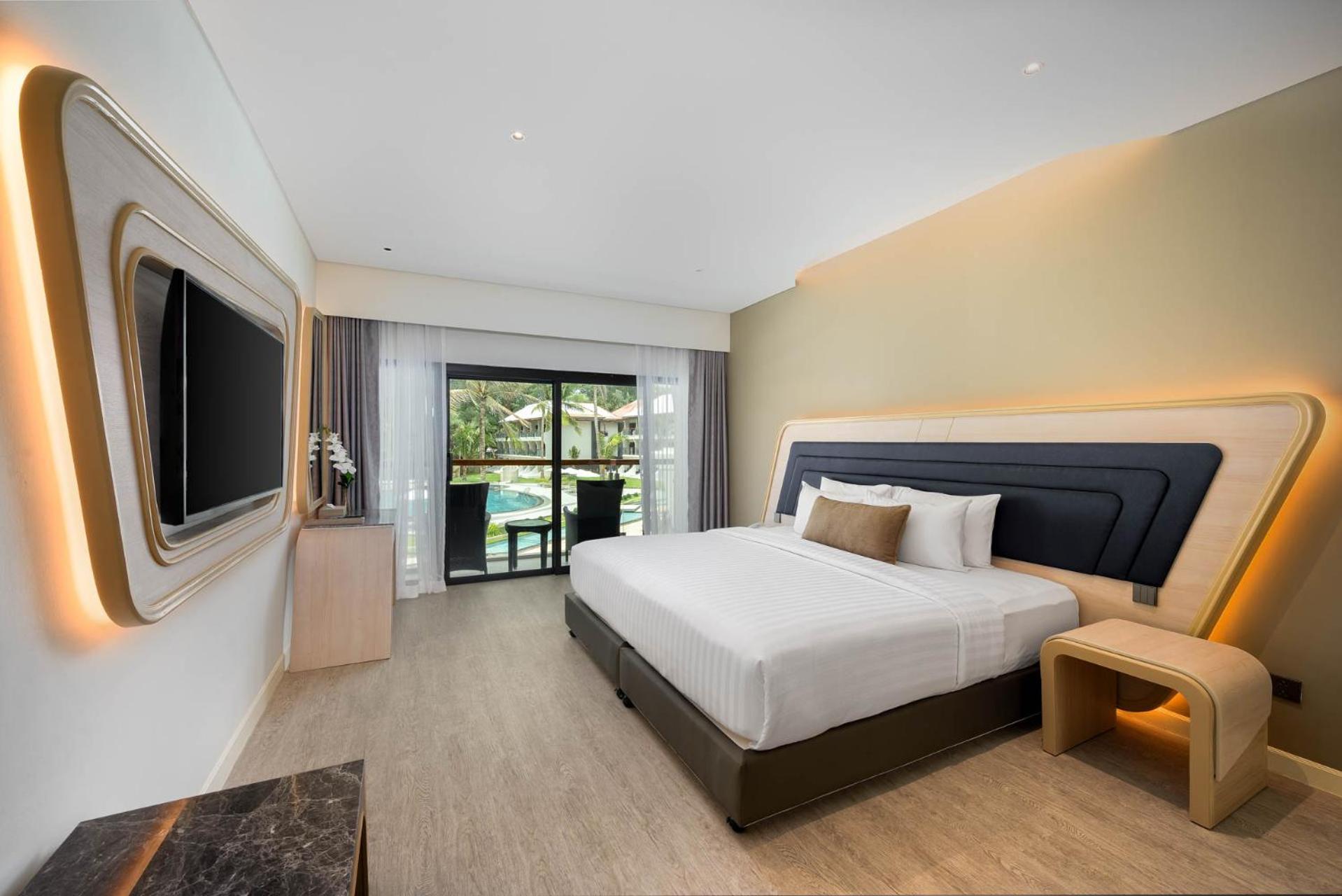 Amora Beach Resort Phuket Bang Tao Beach  Exterior photo
