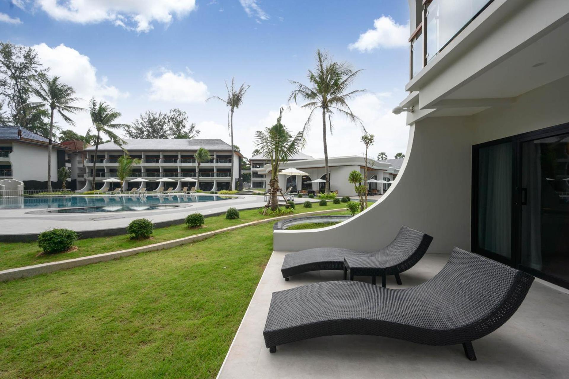 Amora Beach Resort Phuket Bang Tao Beach  Exterior photo