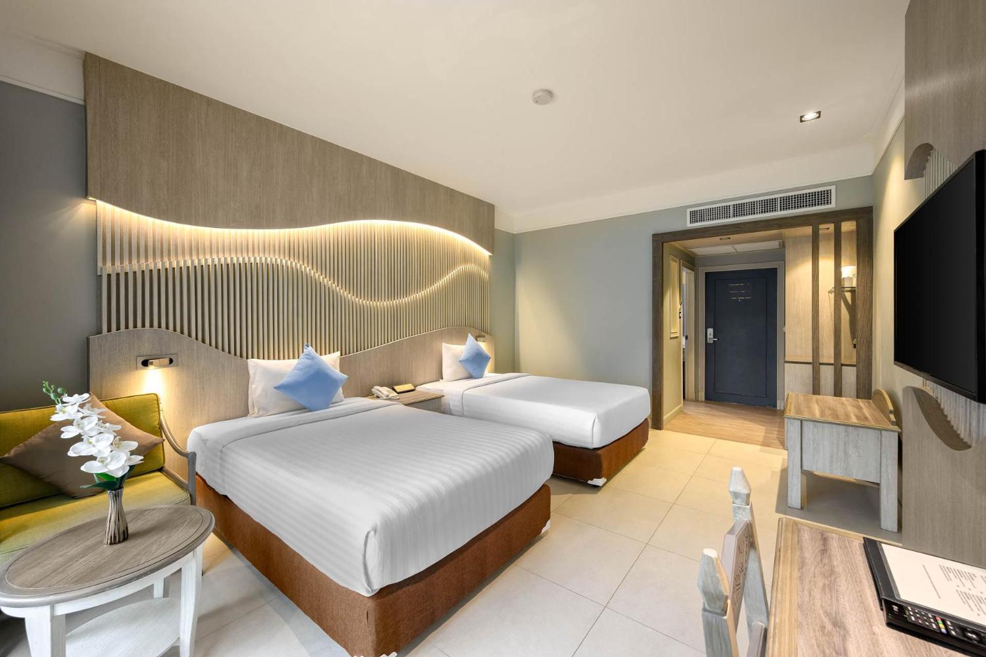 Amora Beach Resort Phuket Bang Tao Beach  Exterior photo
